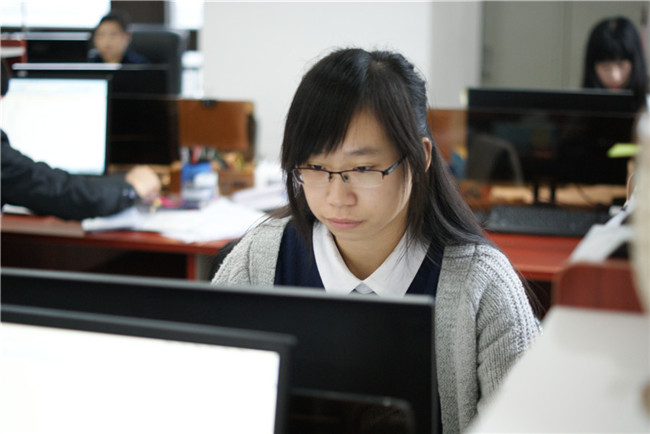 �T���L��